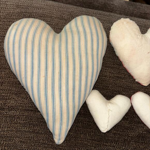 Set of Five Handmade Primitive Hearts From Quilts Country Farmhouse Decor - Picture 5 of 7